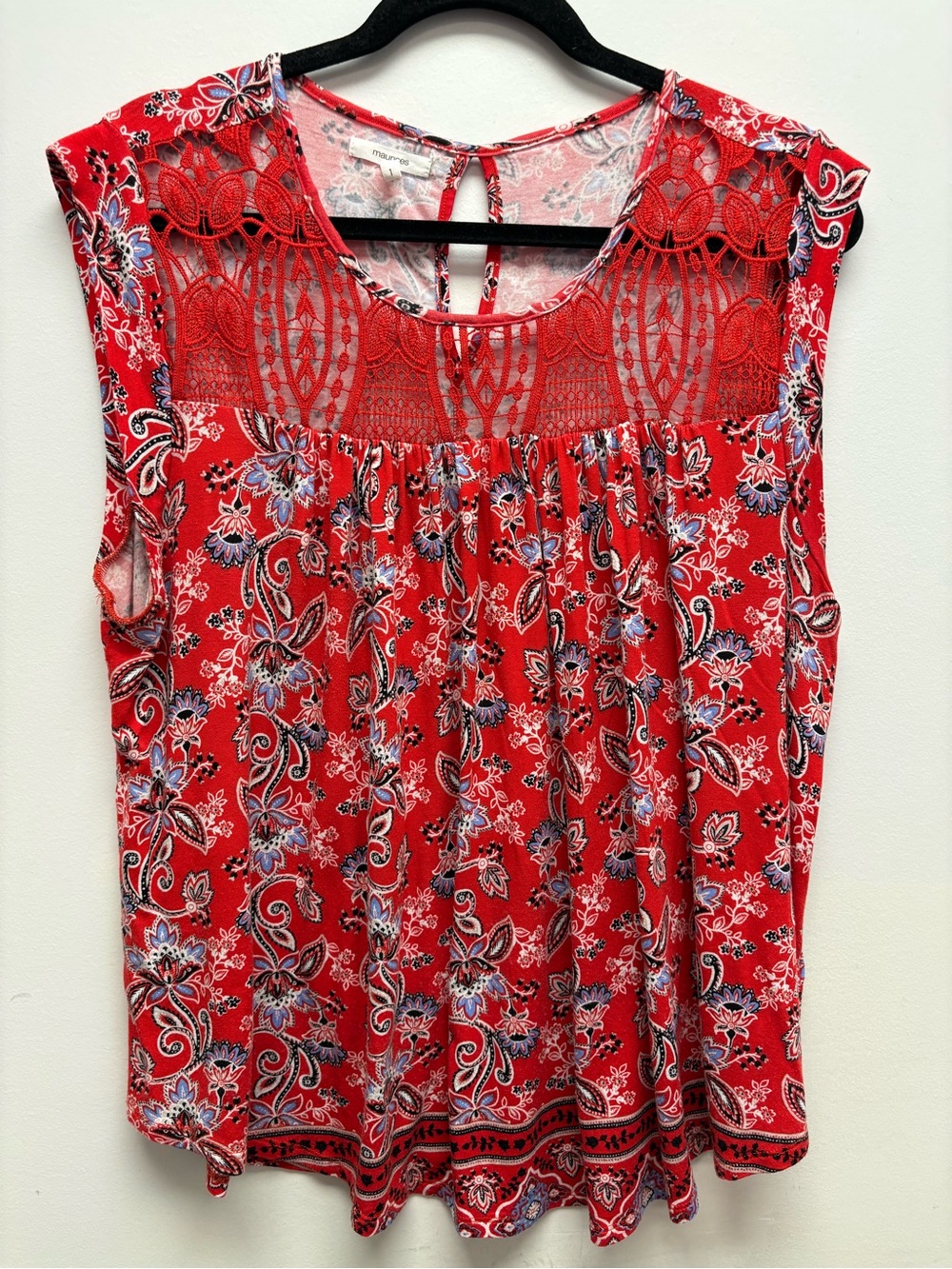 4 for $25  ❤️ Maurices Floral Crochet Tank Size 1 ❤️